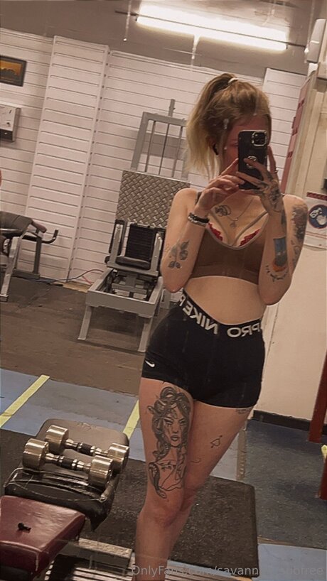 Savannah Subfree sexy star pic