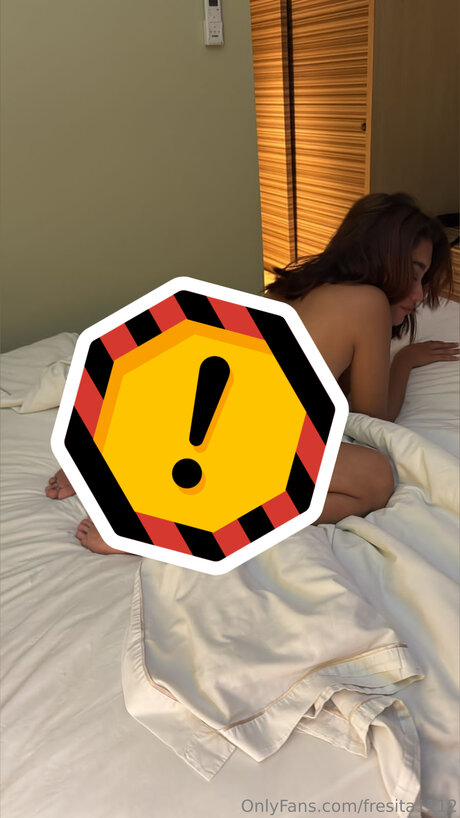 Fresita1112 pornstar nude pictures