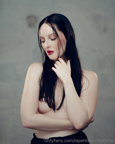 Lapetiteperleofficial erotic star images