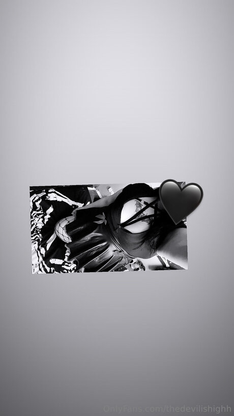 Thedevilishighh nice pornstar photo