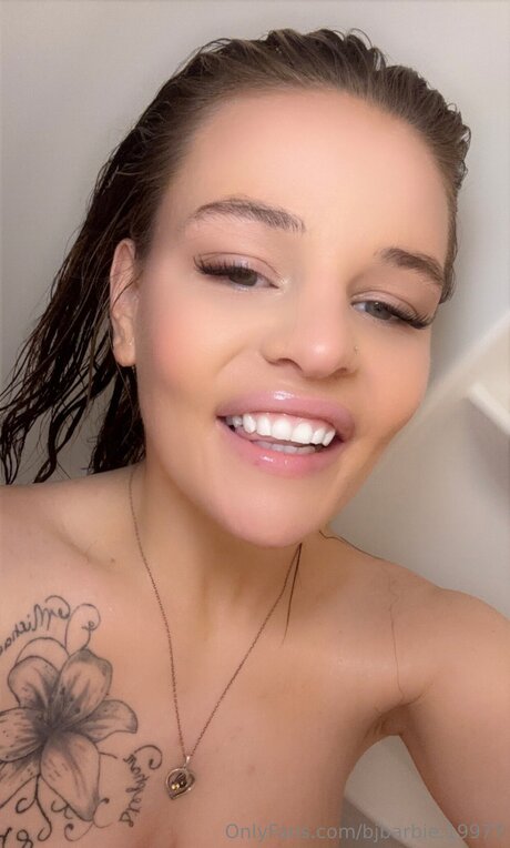 Bjbarbie 19977 hermosa actriz foto