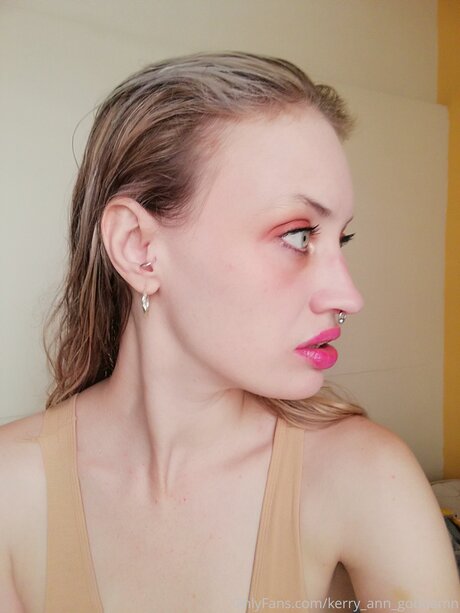 Kerry Ann Goddamn star perfect photo