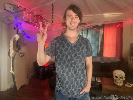 Lucasjacobs170 star nude photos