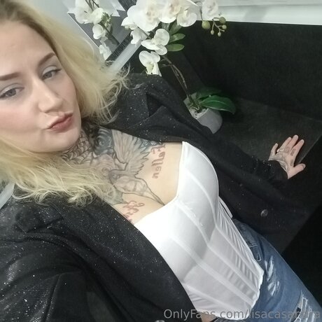 Lisacasandra modelo hermosa galería