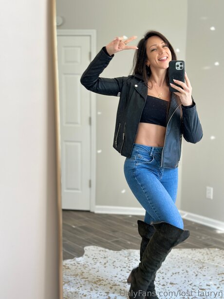 Lost Lauryn actriz atractiva recopilación