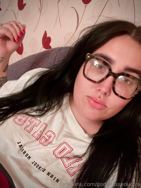 Goddessseductra modelo erótico galería