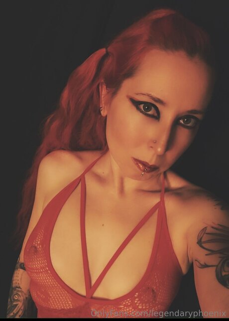 Legendaryphoenix estrella porno de arte archivo