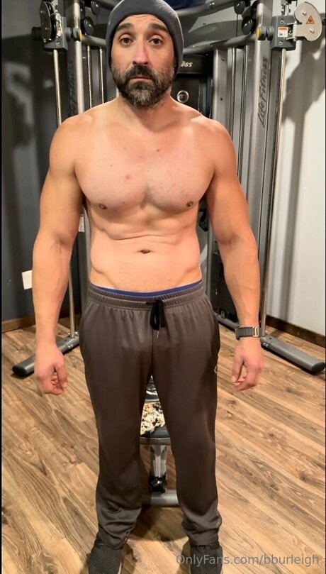 coño peludo de adolescente onlyfans mejor arte foto