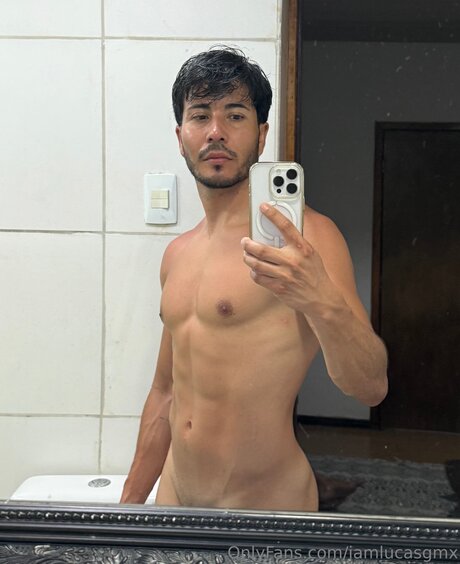 Iamlucasgmx nudes model photos