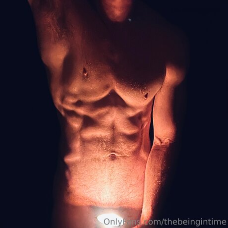 Thebeingintime estrella superior archivo