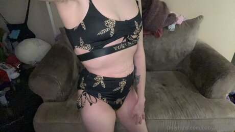 Babyangel62 star du porno chaude des photos