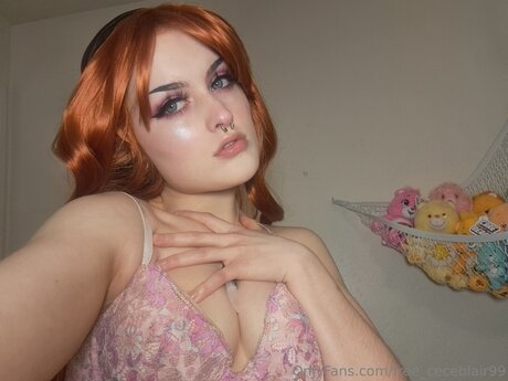 Free Ceceblair99 modelo hermosa fotos