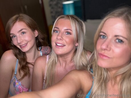 Hotwifeemilyuk estrella porno del sexo fotos