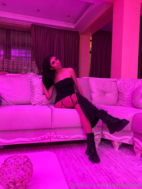 Shadyevefree star hot pics