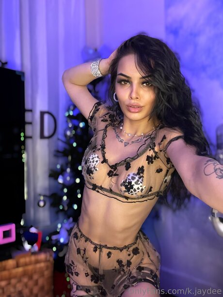 K Jaydee meilleur modèle des photos