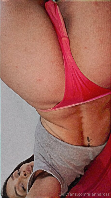 Alannaross estrella caliente galerías