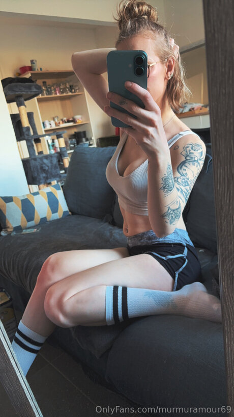Murmuramour69 pornstar hd pictures