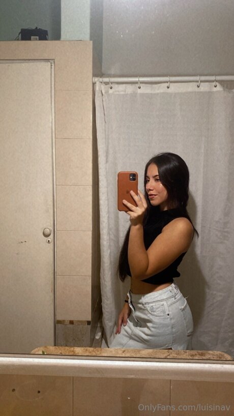 Luisinav pornstar nudes images