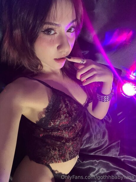 Gothhbabyluna modèle sexy images