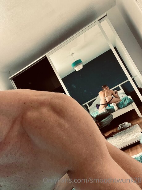 Hungblondebrit star pornographique photos