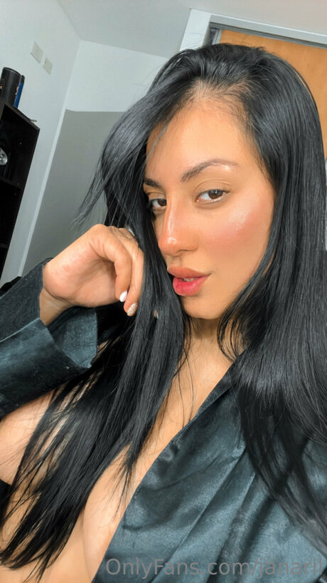 Janaril nude star gallery