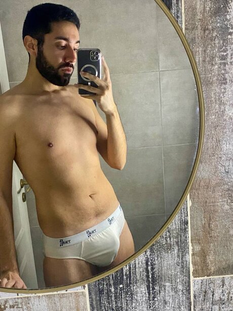 Latinblondarg star naked gallery