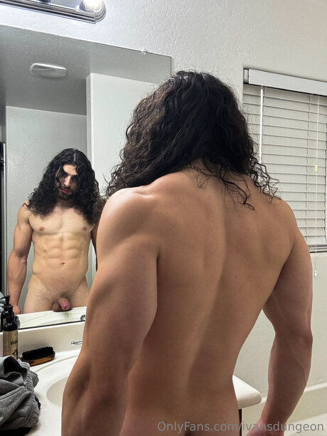 Ivansdungeon model beautiful pics