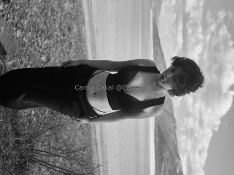 Nocns modelo hermosa archivo