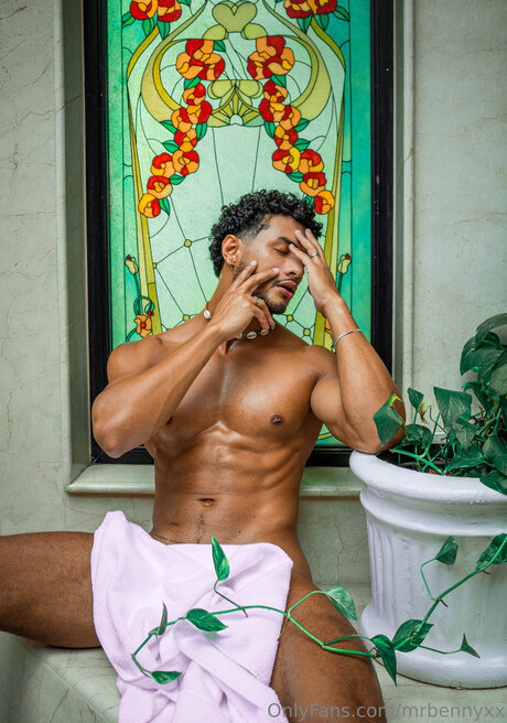 B3njaminxl modelo adulto fotos