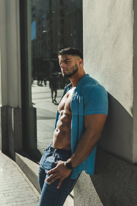 Axelrockham xxx model pic
