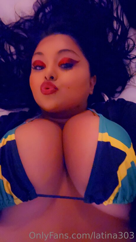 Latina303 top star galeries