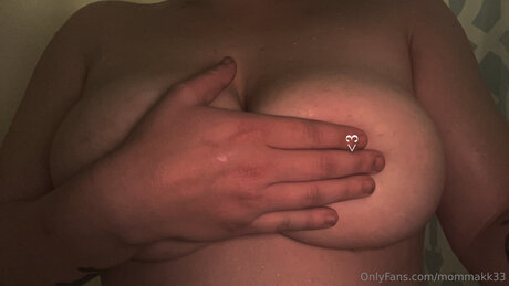 Mommakk33 nude star gallery