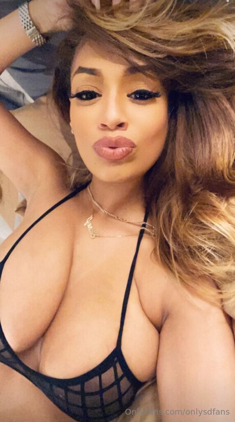 Onlysdfans sexe star du porno galerie