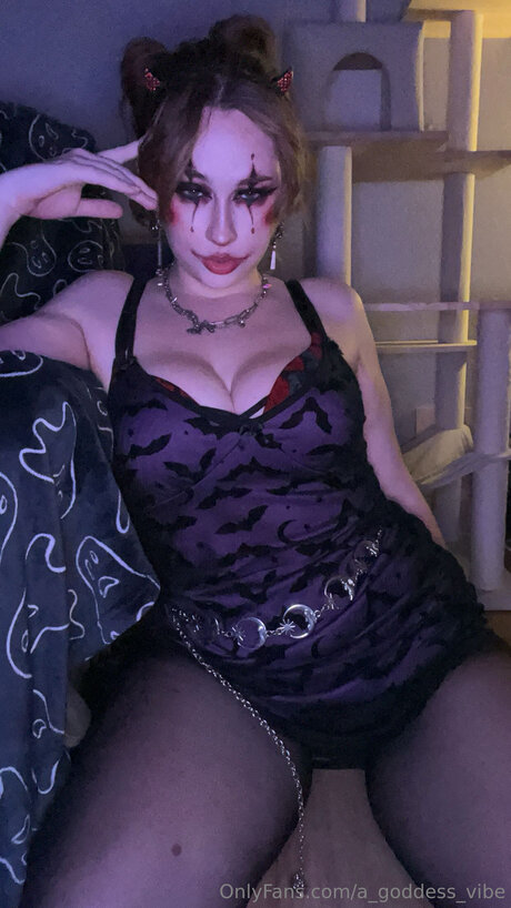 A Goddess Vibe model xxx images