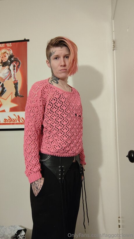 Faggotclown model adult images