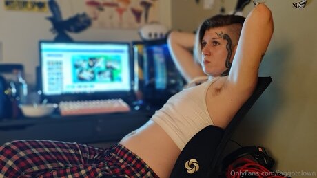 Faggotclown exclusive model gallery