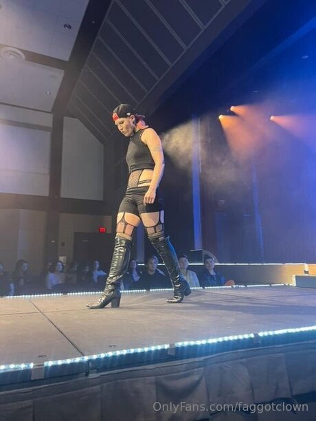 Faggotclown high quality star photo