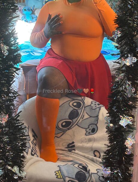 Cosplay de tetas grandes onlyfans desnudo pornografico imagen