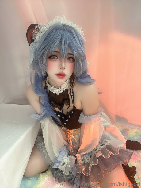 Ishigyuri estrella porno foto