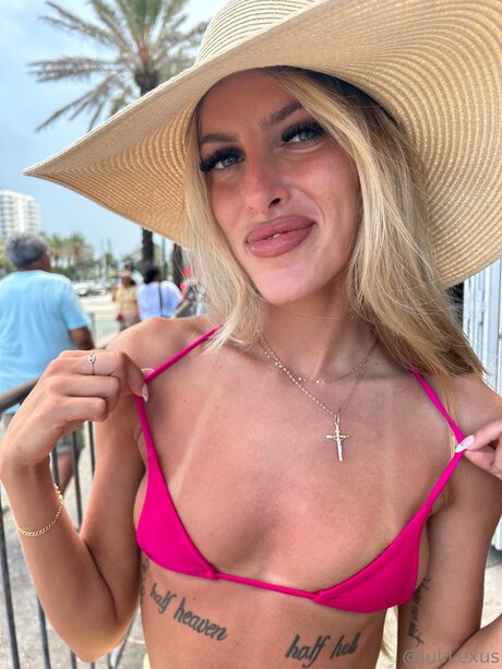 Jul Lexus estrella porno gratis galerías