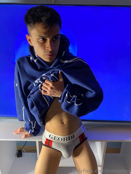 Juansxbxs modelo agradable imágenes