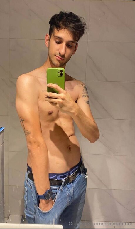 Brandonmor sexy star photo