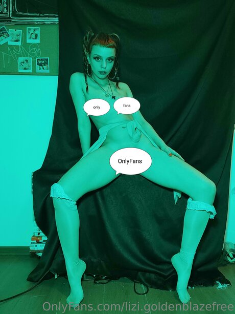 Lizi Goldenblazefree naked actress image