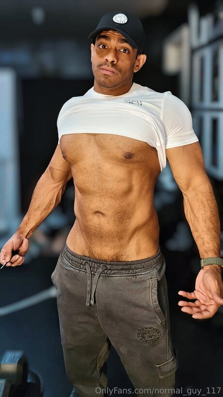 Normal Guy 117 hermosa modelo imagen