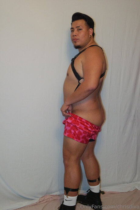 Chrisdiva model nude pic
