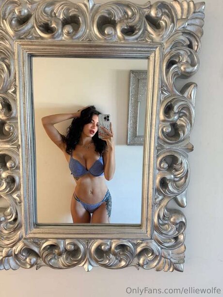 Elliewolfe adult star pictures