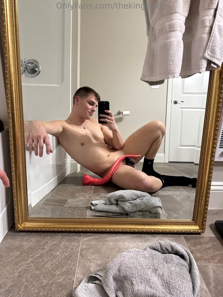 Thekingwade star du porno chaude des photos