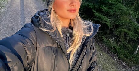 Mimmihope star pretty photo