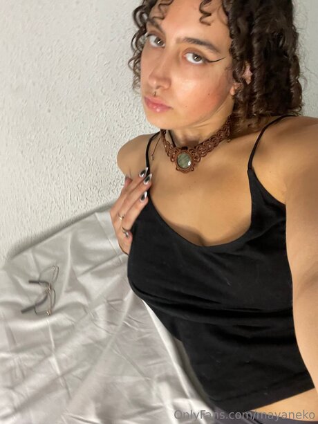naked yoga onlyfans exclusive picture