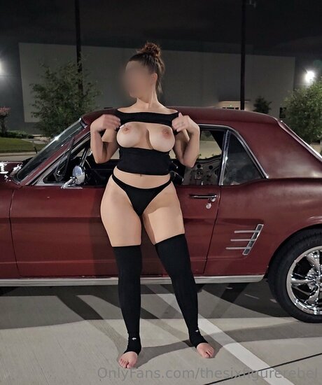 Thesixfigurerebel hermosa estrella fotos